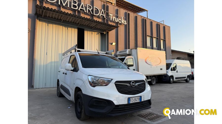 Opel COMBO combo | Lombarda Trucks Center S.R.L.