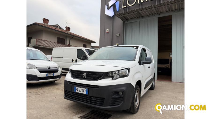 Peugeot Partner 1.6 bluehdi 100cv L1  Partner 1.6 bluehdi 100cv L1  | Lombarda Trucks Center S.R.L.