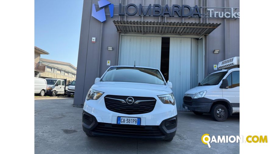 Opel COMBO combo | Lombarda Trucks Center S.R.L.