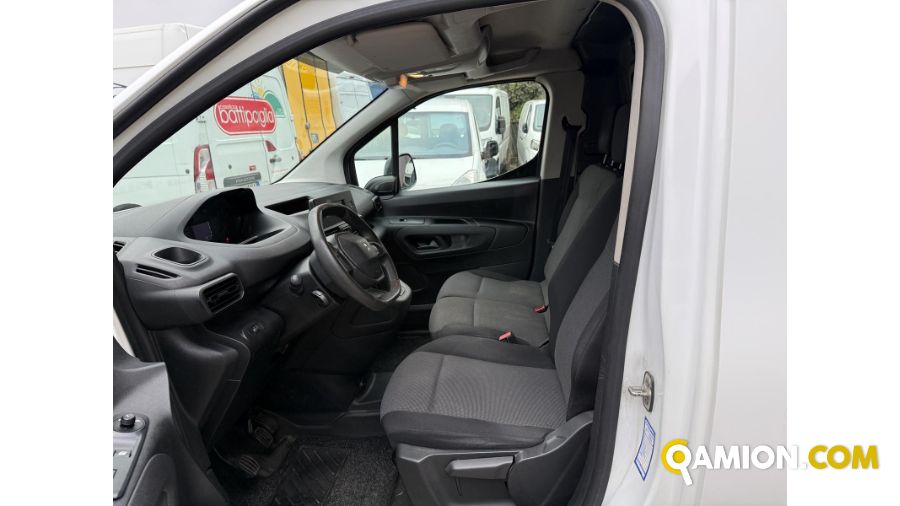 Peugeot Partner 1.6 bluehdi 100cv L1  Partner 1.6 bluehdi 100cv L1  | Lombarda Trucks Center S.R.L.