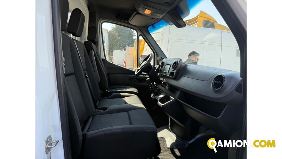 Mercedes SPRINTER SPRINTER | Lombarda Trucks Center S.R.L.