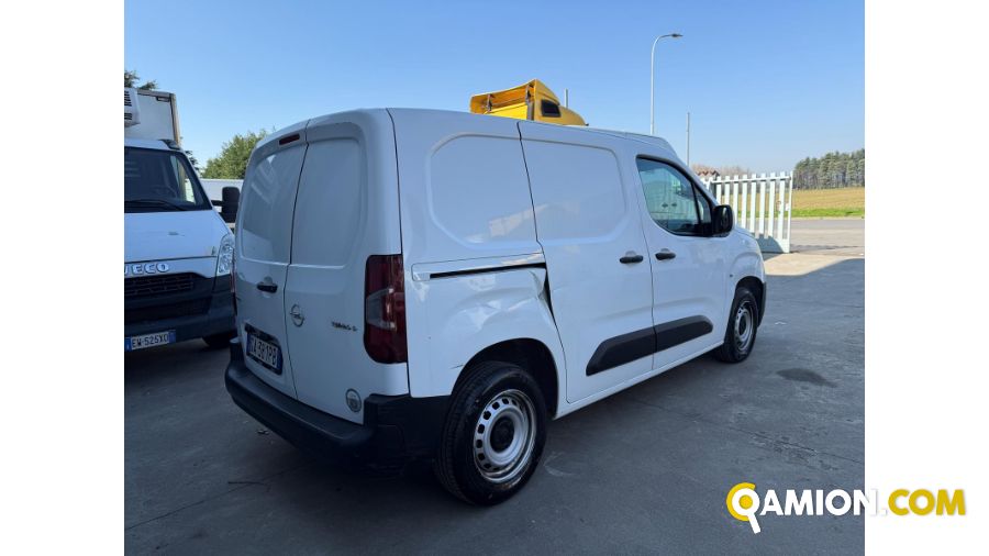 Opel COMBO combo | Lombarda Trucks Center S.R.L.