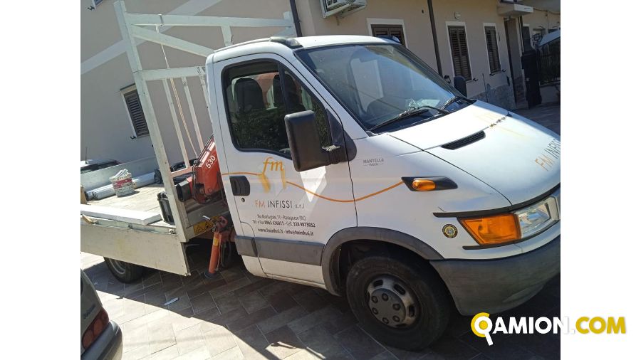 Iveco 35C15 FURGONE CON SPONDA 35C15 FURGONE CON SPONDA | Fm infissi srl