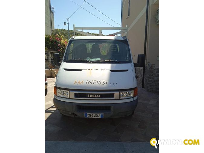Iveco 35C15 FURGONE CON SPONDA 35C15 FURGONE CON SPONDA | Fm infissi srl