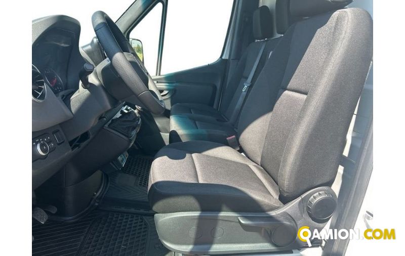 Mercedes SPRINTER 519 Telaio 37/50 | Leggero Furgone <= 35 q.li Altro | Merbag S.p.A.