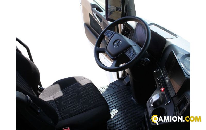 Mercedes-Benz  | Camion motrice | Merbag S.p.A.