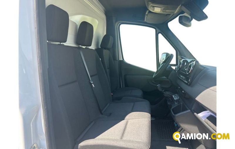 Mercedes SPRINTER 519 Telaio 37/50 | Leggero Furgone <= 35 q.li Altro | Merbag S.p.A.