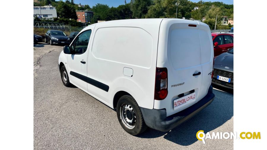 Peugeot Partner 1.6 bluehdi 100cv L1  Partner 1.6 bluehdi 100cv L1 