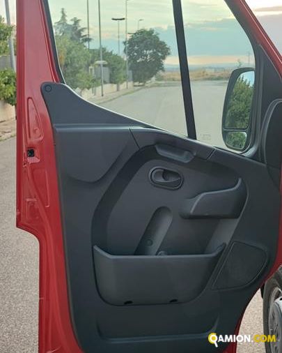 Renault Master III 35 FWD E6 2016 Master III 35 FWD E6 2016