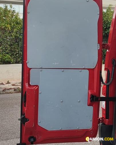 Renault Master III 35 FWD E6 2016 Master III 35 FWD E6 2016