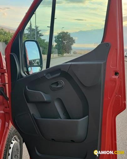 Renault Master III 35 FWD E6 2016 Master III 35 FWD E6 2016