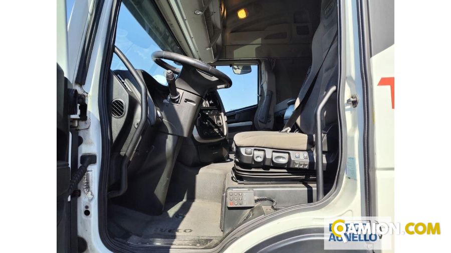 Iveco STRALIS CABINATO AS260S46 STRALIS CABINATO AS260S46 | Motrice Cassone fisso con centina | Borgo Agnello S.p.A.