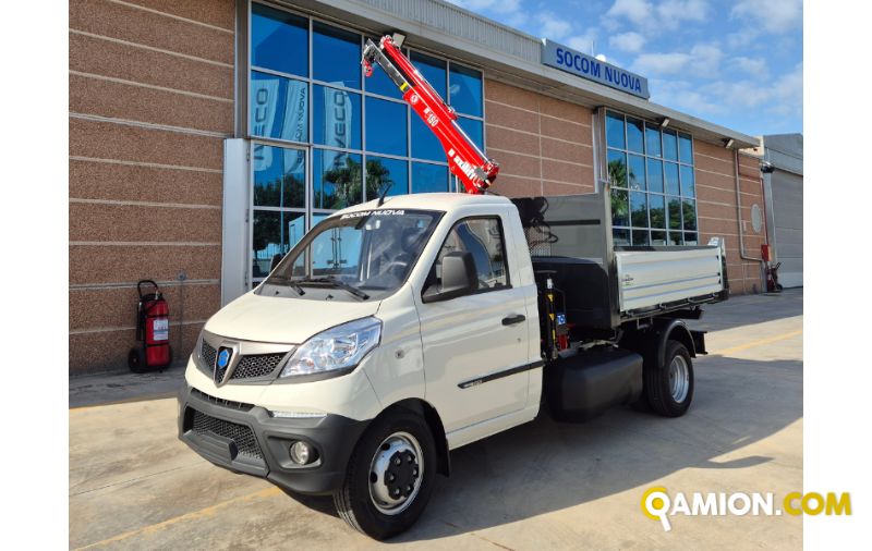 Piaggio NP6 TWB CHAS 325 LR GPL TOP WITHE | Furgone  RIBALTABILE CON GRU | SOCOM NUOVA S.R.L
