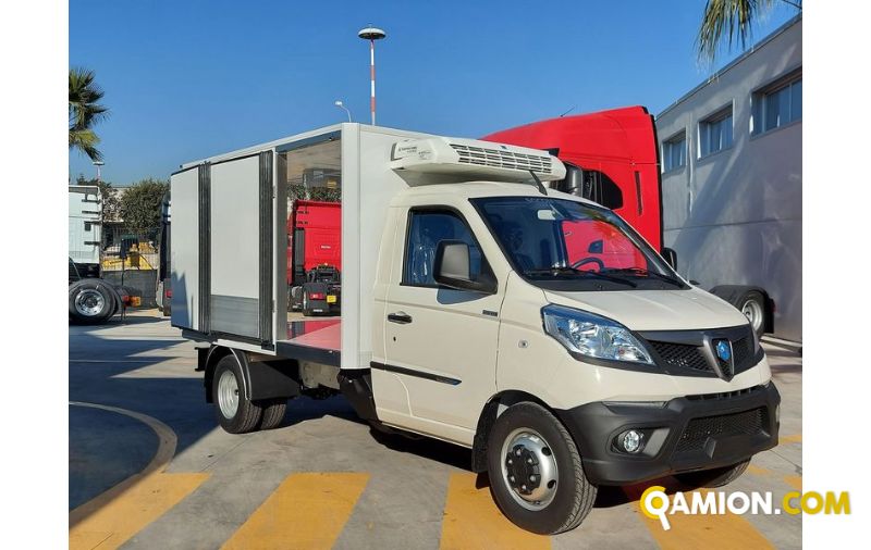 Piaggio PORTER PORTER | Furgone  FURGONE ISOTERMICO CON GRUPPO FRIGO | SOCOM NUOVA S.R.L