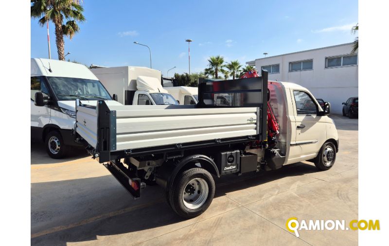 Piaggio NP6 TWB CHAS 325 LR GPL TOP WITHE | Furgone  RIBALTABILE CON GRU | SOCOM NUOVA S.R.L