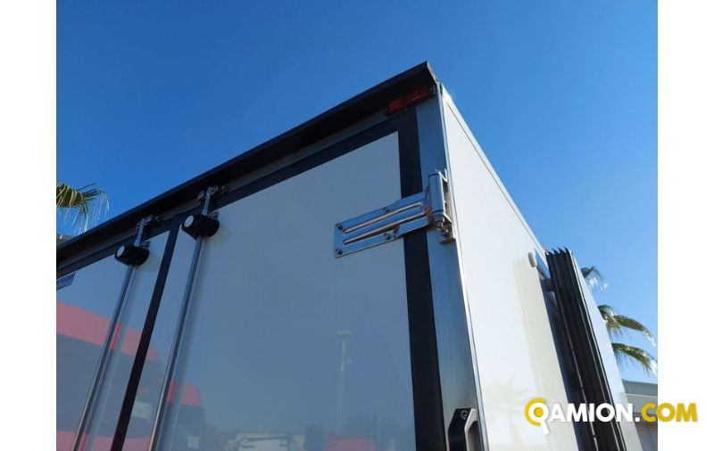 Piaggio PORTER PORTER | Furgone  FURGONE ISOTERMICO CON GRUPPO FRIGO | SOCOM NUOVA S.R.L