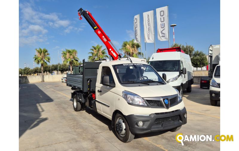 Piaggio NP6 TWB CHAS 325 LR GPL TOP WITHE | Furgone  RIBALTABILE CON GRU | SOCOM NUOVA S.R.L