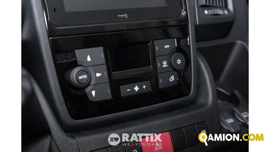 Peugeot BOXER 335 2.2 BlueHDI 140CV Premium L2H2 (IVA ESCLUSA) | Altro Altro | Rattix Srl