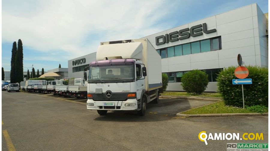 Mercedes CABINATO | Leggero Cabinato > 35 q.li Furgonato con sponda | ROMANA DIESEL SPA