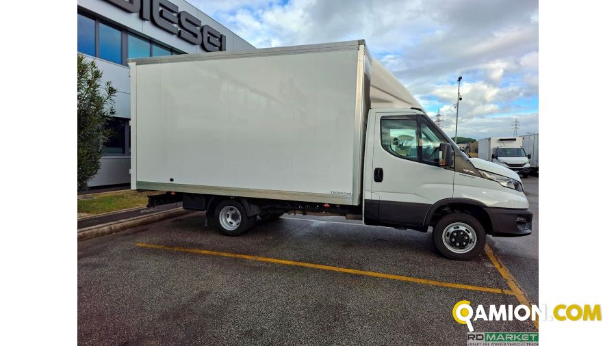 Iveco 35C14 CABINATO | Leggero Cabinato <= 35 q.li Furgonato | ROMANA DIESEL SPA