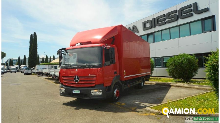 Mercedes CABINATO | Leggero Cabinato > 35 q.li Furgonato con sponda | ROMANA DIESEL SPA