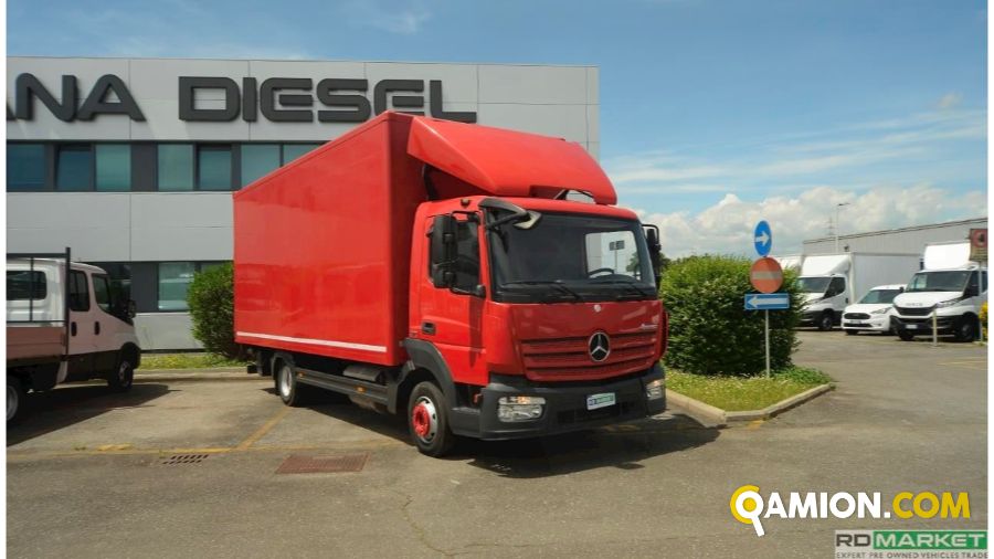 Mercedes CABINATO | Leggero Cabinato > 35 q.li Furgonato con sponda | ROMANA DIESEL SPA