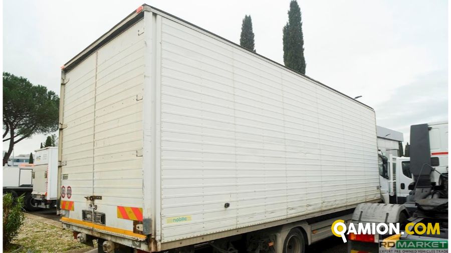 Mercedes MB 818 CABINATO | Leggero Cabinato > 35 q.li Furgonato con sponda | ROMANA DIESEL SPA