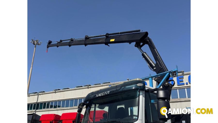 Iveco Eurocargo ML190E25/P CASSONE FISSO + GRU | MECAR SPA