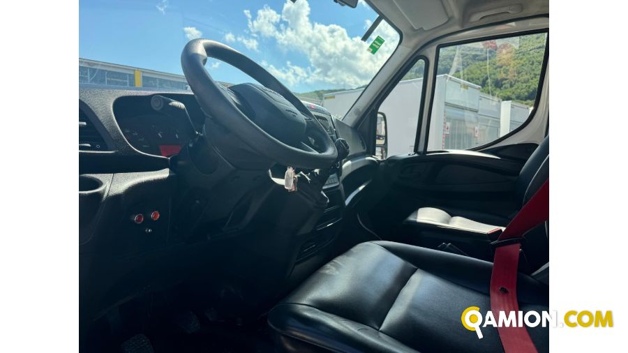 Iveco Daily 35C16H 3.0 GRU NUOVA + RIBALTABILE Daily 35C16H 3.0 GRU NUOVA + RIBALTABILE | Altro Altro | MECAR SPA