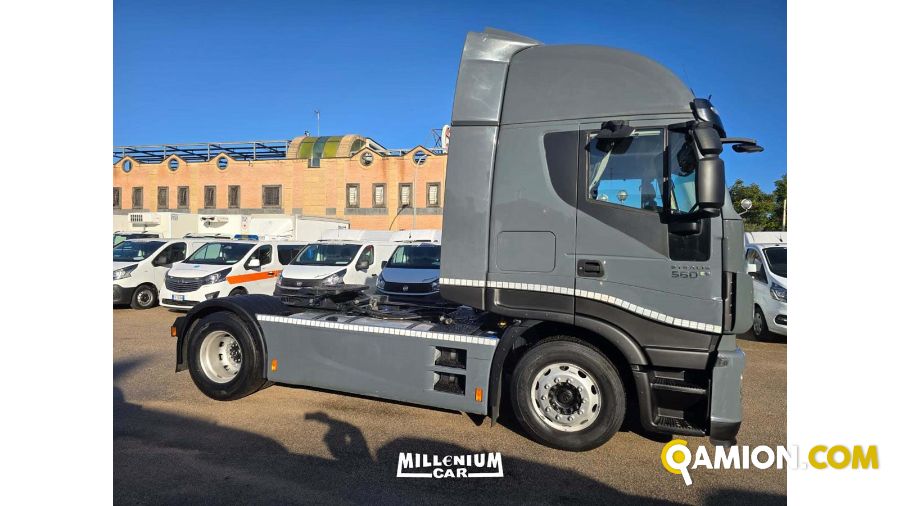 Iveco Stralis 560 Stralis 560 | Millenium Car
