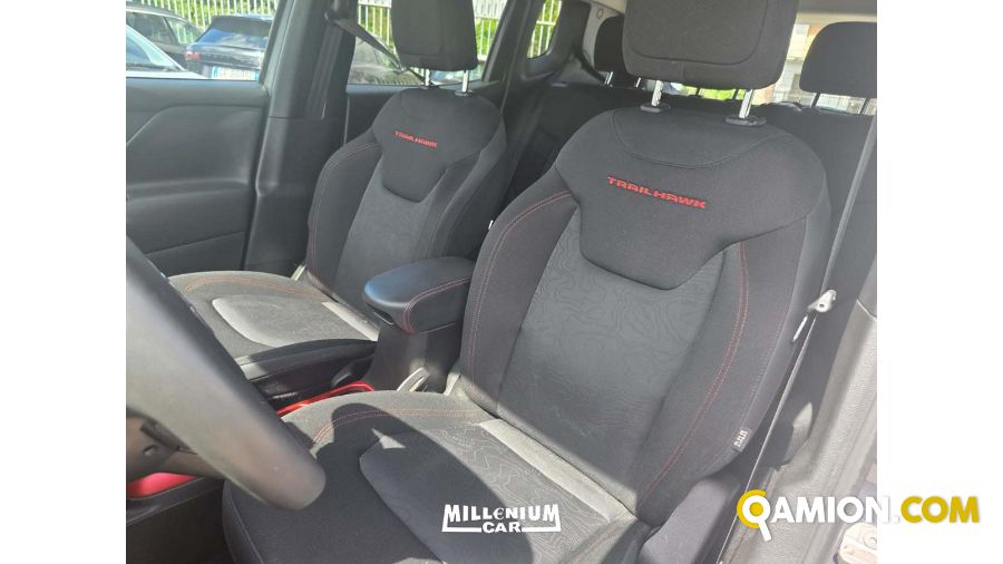 Jeep Renegade Renegade | Millenium Car