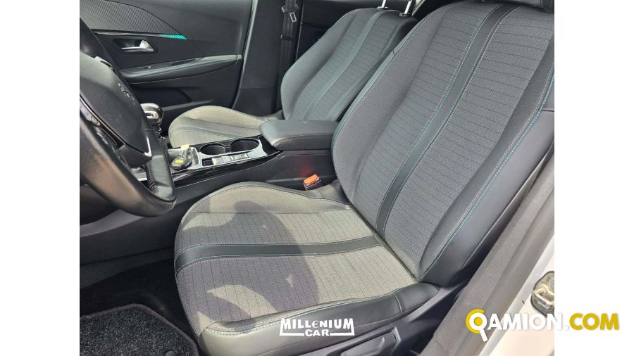 Peugeot 208 208 | Millenium Car