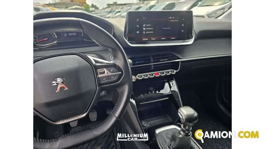 Peugeot 208 208 | Millenium Car
