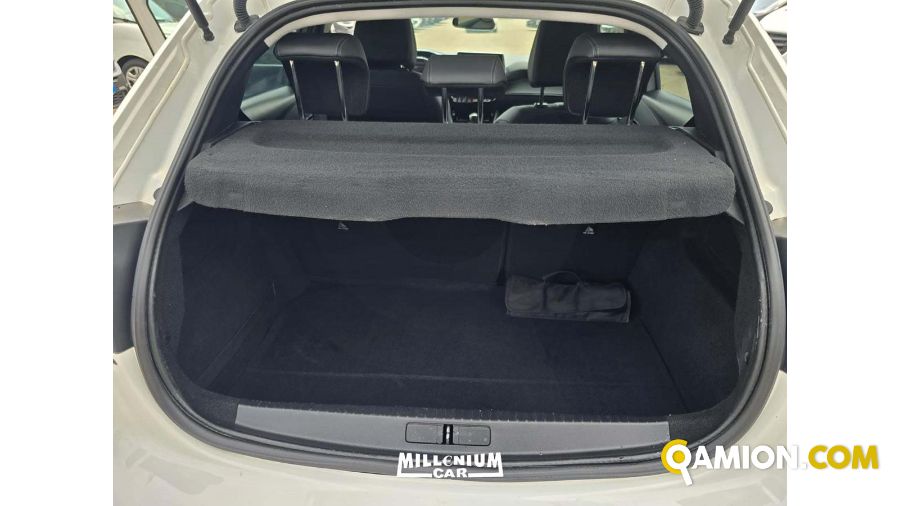 Peugeot 208 208 | Millenium Car