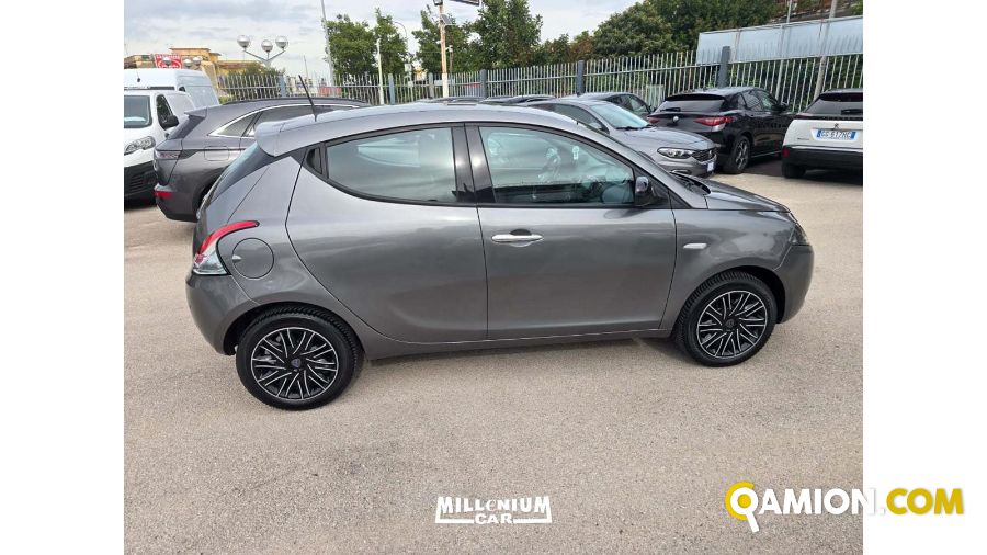 Lancia Ypsilon Ypsilon | Millenium Car