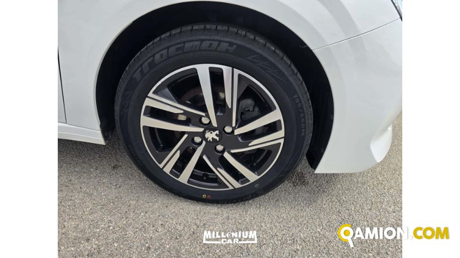 Peugeot 208 208 | Millenium Car