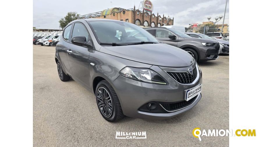 Lancia Ypsilon Ypsilon | Millenium Car