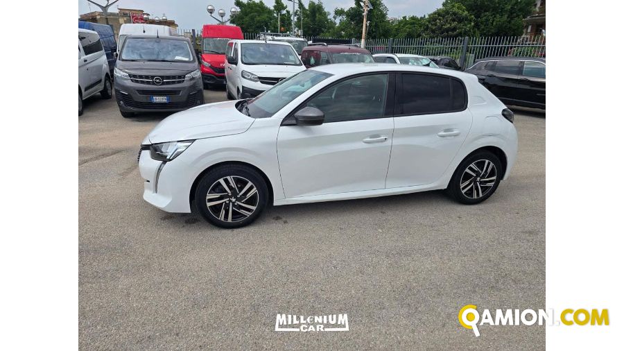 Peugeot 208 208 | Millenium Car