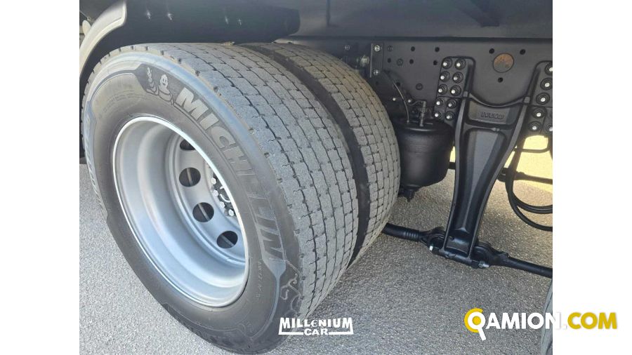 Iveco Stralis 260 AS Stralis 260 AS | Millenium Car