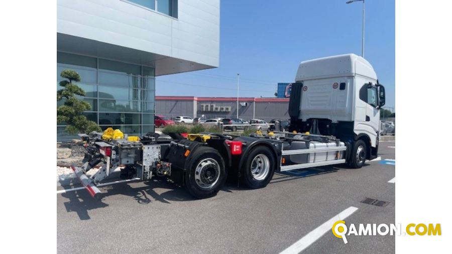 IVECO S-Way AS 260 S-Way AS 260 MOTRICE S WAY 480 CV CASE MOBILI AUTOM+INTARDER Altro | AUTO INDUSTRIALE BERGAMASCA SPA