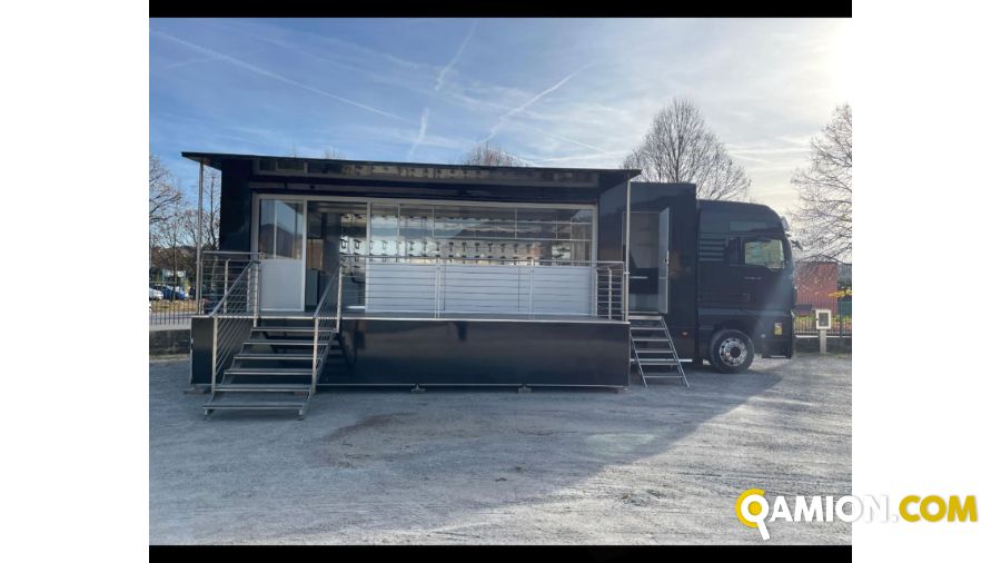 Man TGX 26 MOTORHOME ESPOSITIVO MAN TGX 30ASSI 440CV EURO 5 Altro | AUTO INDUSTRIALE BERGAMASCA SPA