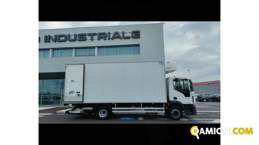 IVECO Eurocargo 140 Euro VI 2015 Eurocargo 140 Euro VI 2015 EUROCARGO ML 140 E 28/P CELLA ISOTERMICA CON SPONDA RETRATTILE  Altro | AUTO INDUSTRIALE BERGAMASCA SPA