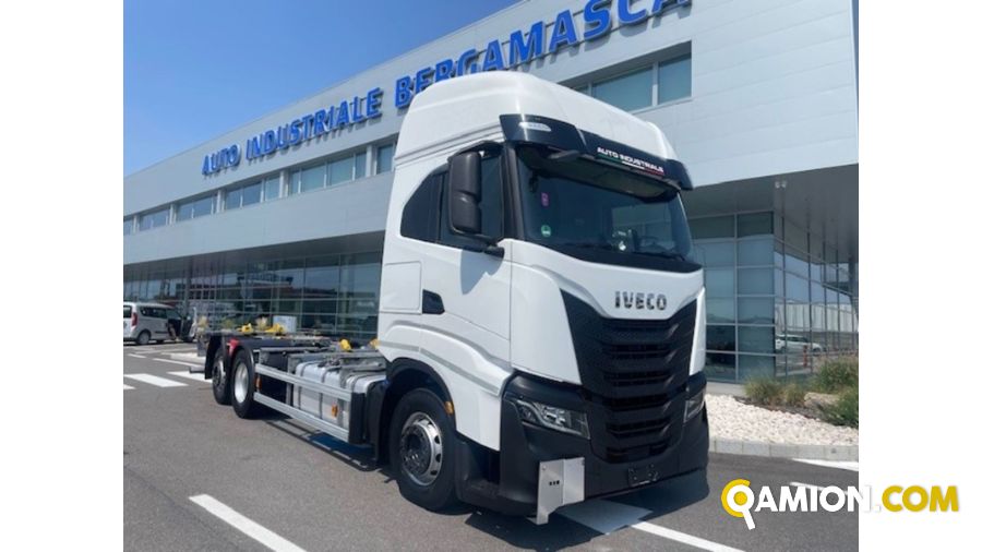 IVECO S-Way AS 260 S-Way AS 260 MOTRICE S WAY 480 CV CASE MOBILI AUTOM+INTARDER Altro | AUTO INDUSTRIALE BERGAMASCA SPA