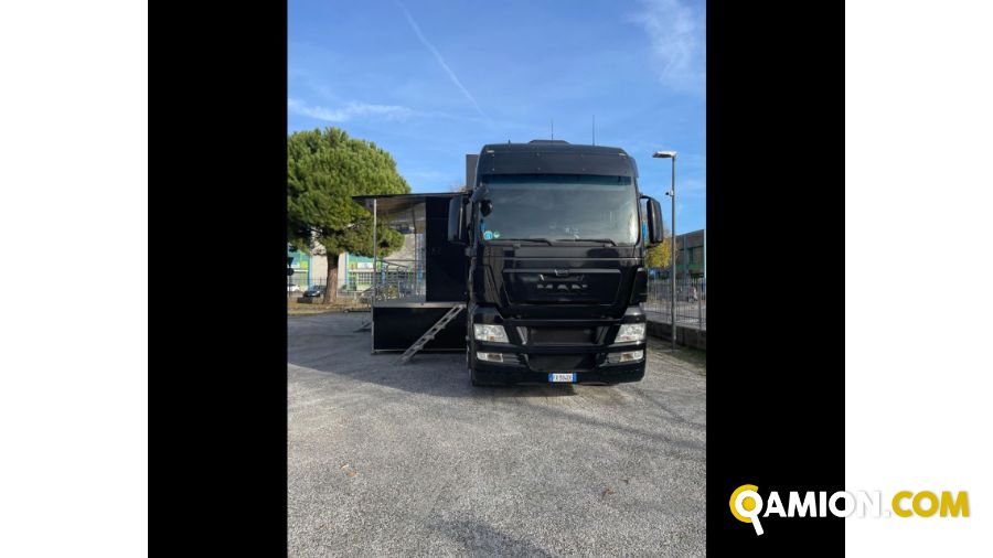 Man TGX 26 MOTORHOME ESPOSITIVO MAN TGX 30ASSI 440CV EURO 5 Altro | AUTO INDUSTRIALE BERGAMASCA SPA