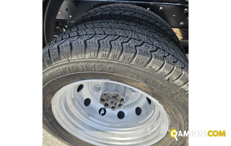 Nissan NT400 nt400 | MUGAVERO ANTONIO & FIGLI SRL