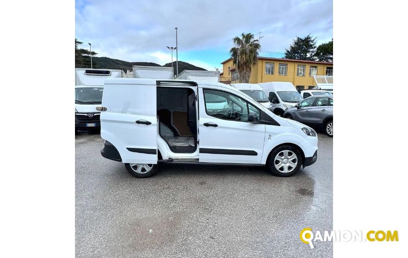 Ford Transit Courier Transit Courier | MUGAVERO ANTONIO & FIGLI SRL