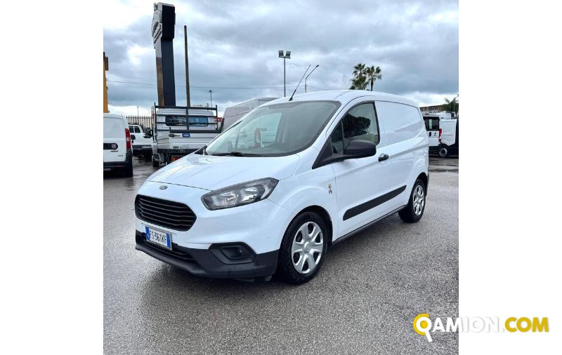 Ford Transit Courier Transit Courier | MUGAVERO ANTONIO & FIGLI SRL