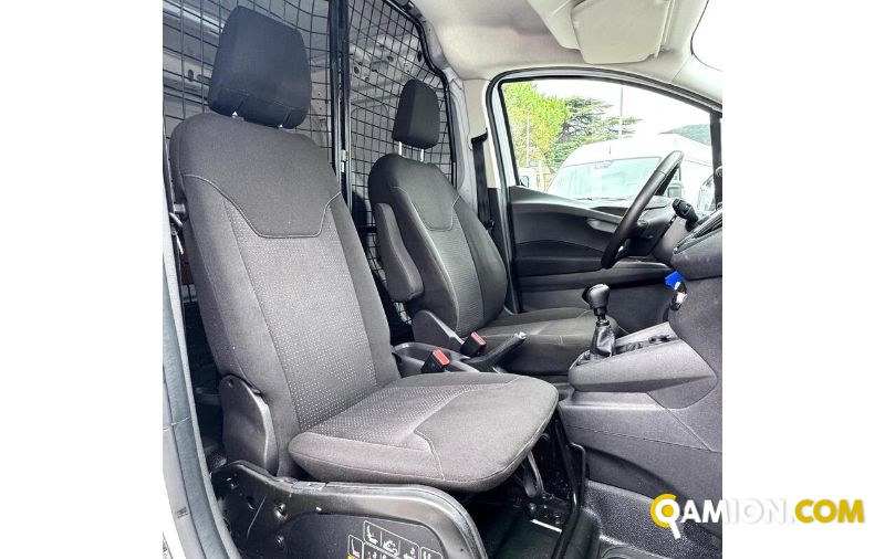 Ford COURIER COURIER | MUGAVERO ANTONIO & FIGLI SRL