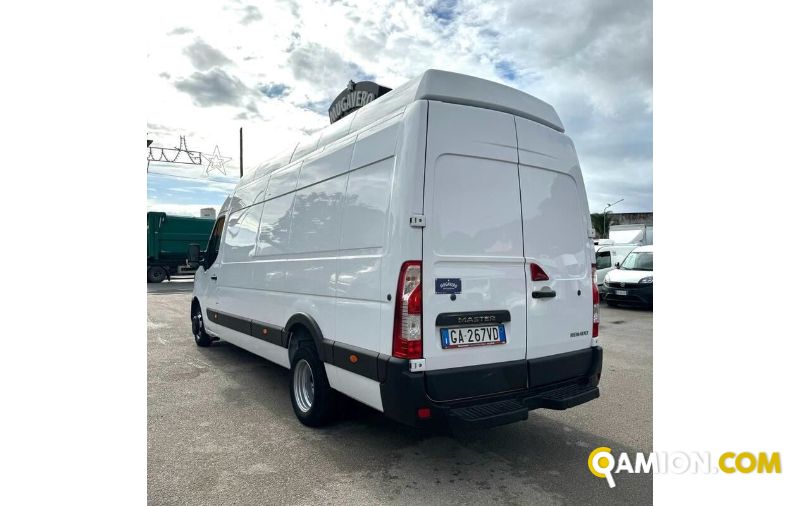 Renault MASTER master | MUGAVERO ANTONIO & FIGLI SRL