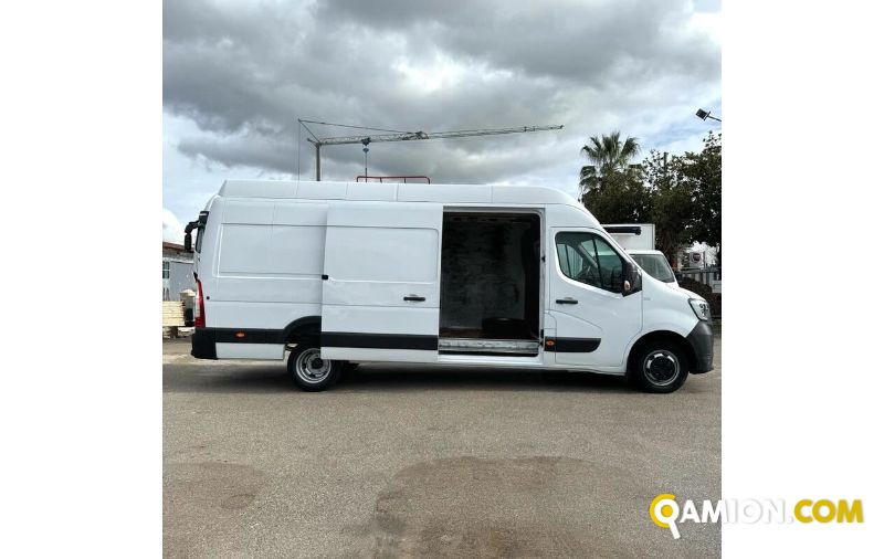 Renault MASTER master | MUGAVERO ANTONIO & FIGLI SRL